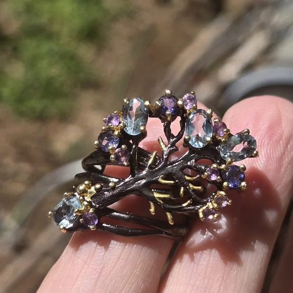 🎉HOST PICK 🎊 Blue Topaz Lolite & Amethyst Sterling Rhodium & Gold ring sz6.75 - Picture 6 of 13